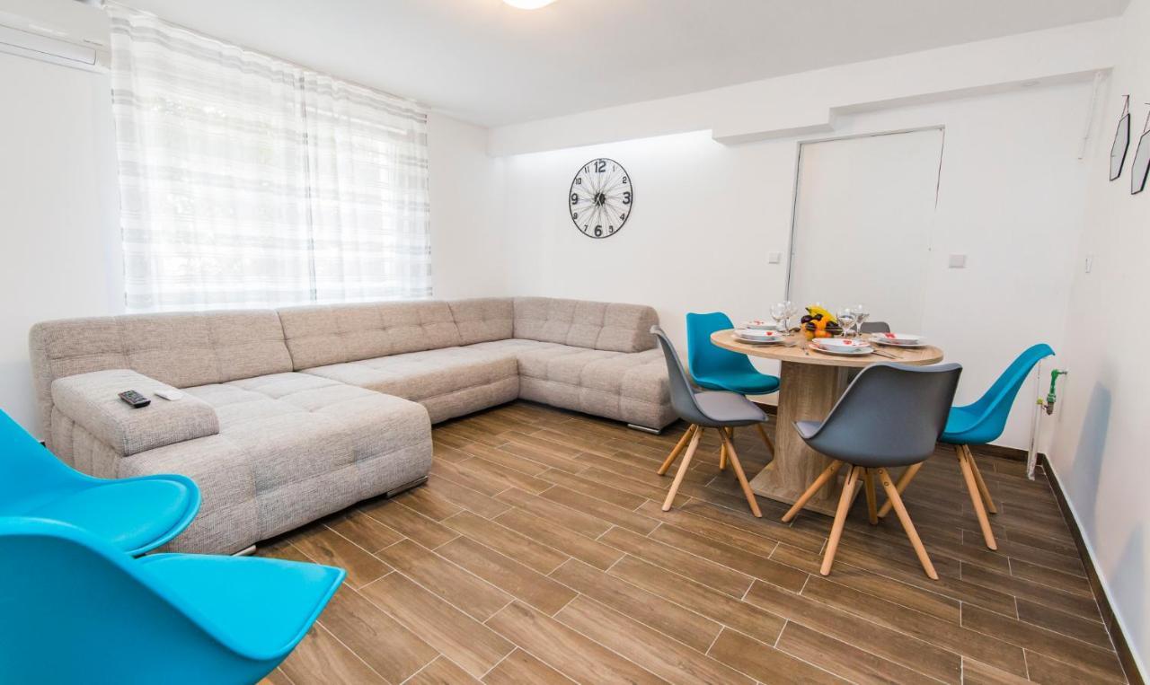 Apartmani Mabele Pag Town Exteriör bild