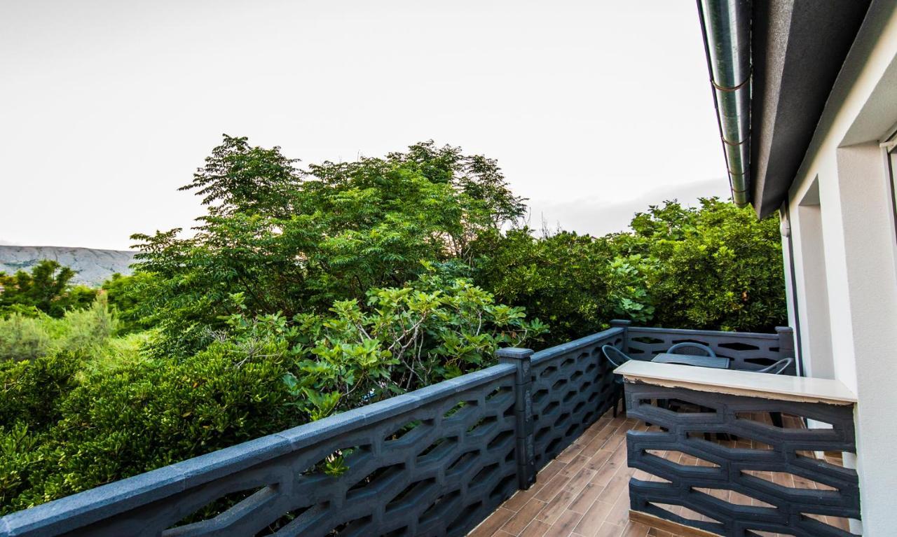Apartmani Mabele Pag Town Exteriör bild